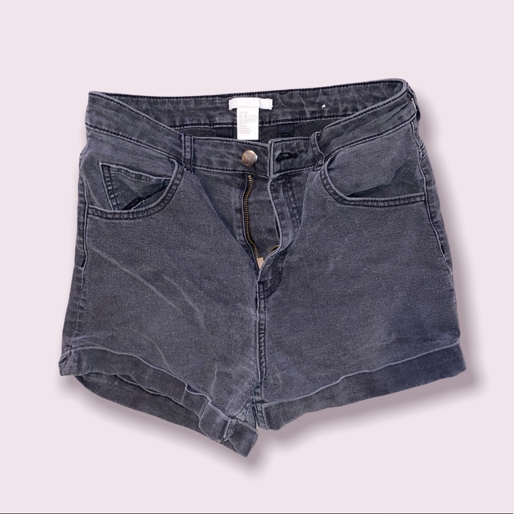 black h&m shorts